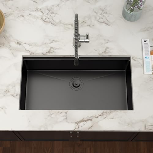 33 Inch Black Undermount Workstation Kitchen Sink with Accessories - Image 4