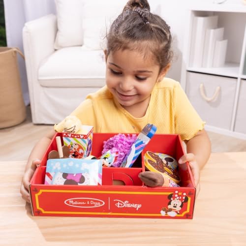 Melissa & Doug Disney Snacks & Popcorn 24-Piece Play Food Set - Image 2