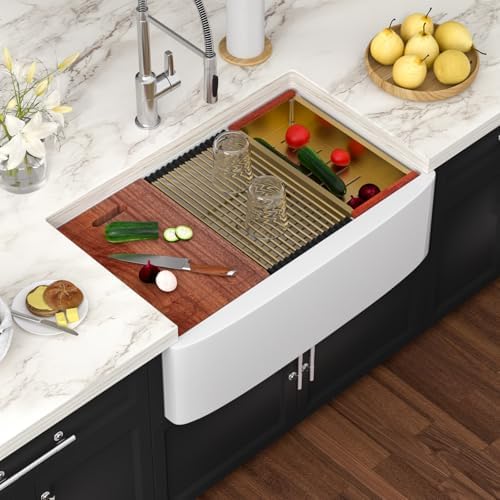 33 Inch White Farmhouse Sink Workstation - Couoko White Curved Apron Front Fireclay Farmhouse Sink Large Deep Ceramic Single Bowl Farm Kitchen Sinks with Luxury Gold Accessories, 33" x 21" x10" by Couoko