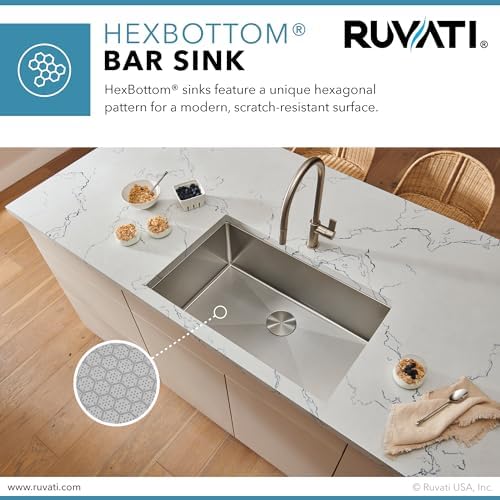 Ruvati 33-in Hex-Bottom Embossed Workstation Kitchen Sink - RVH8633 - Image 7